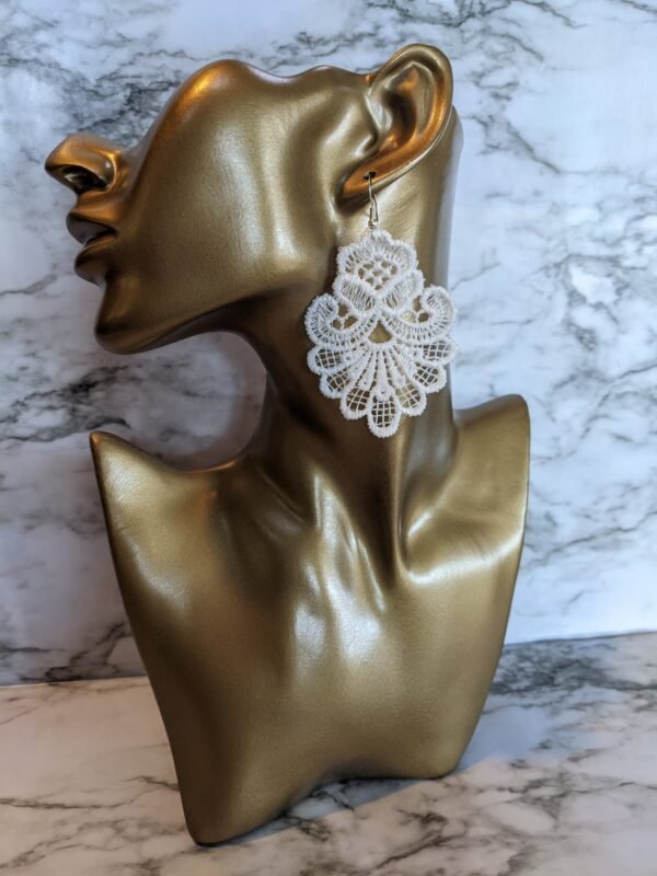 Retro Rose White Lace Earrings - Image 2