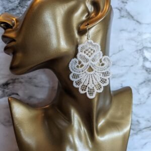 Retro Rose White Lace Earrings