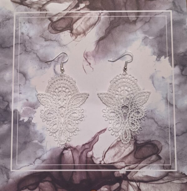 Royal Elven White Lace Earrings - Image 4
